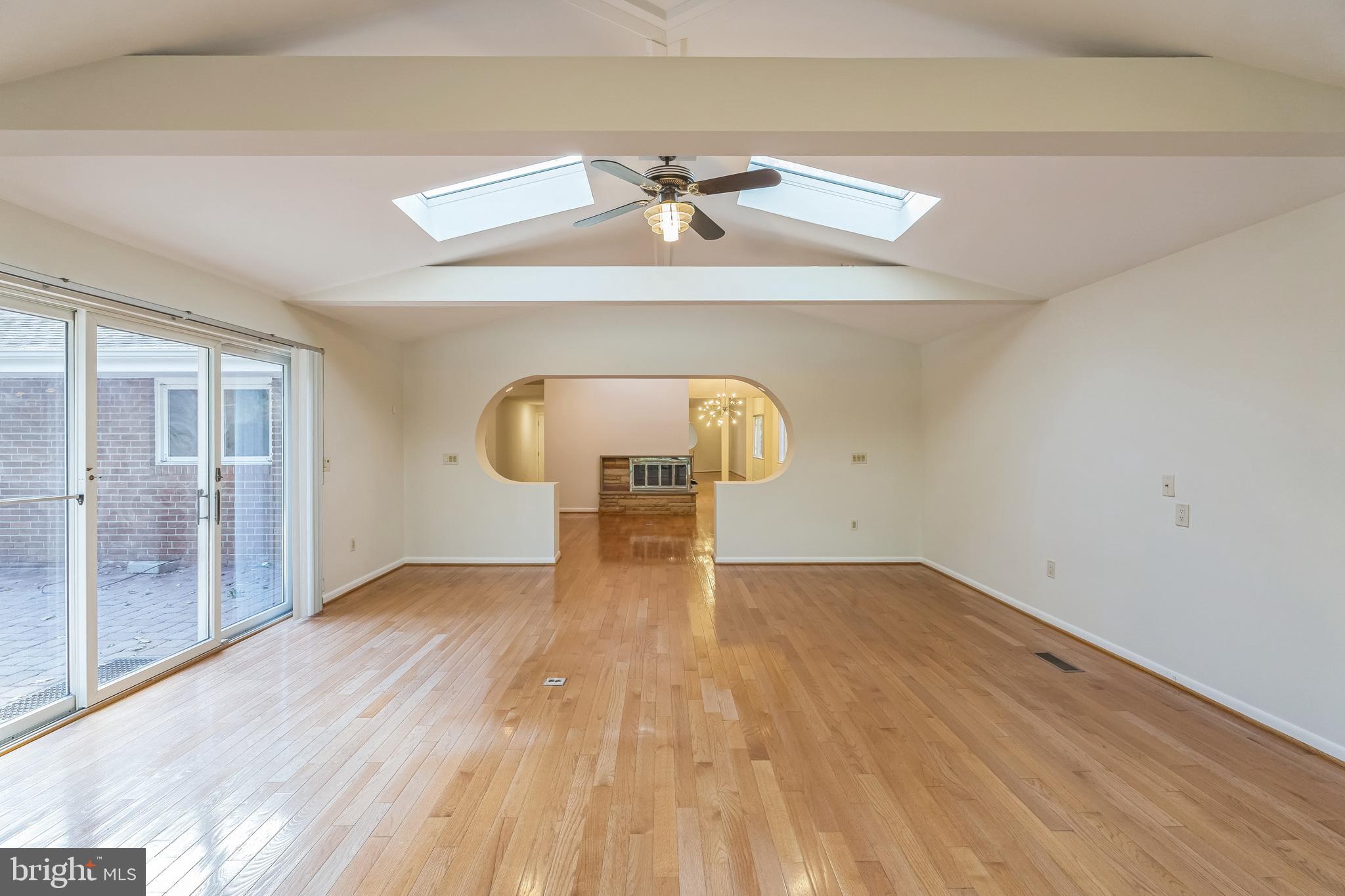 113 Kingston Road Cheltenham, PA 19012 - Photo 2 of 30 Family Room