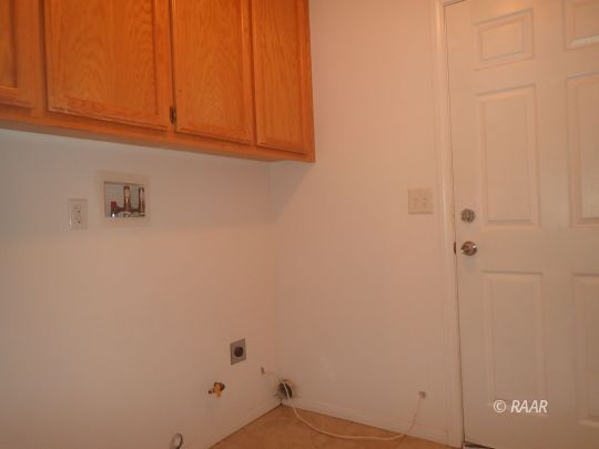 926 West Wasp Avenue Ridgecrest, CA 93555 - Photo 13 of 15 Gallery Image 13