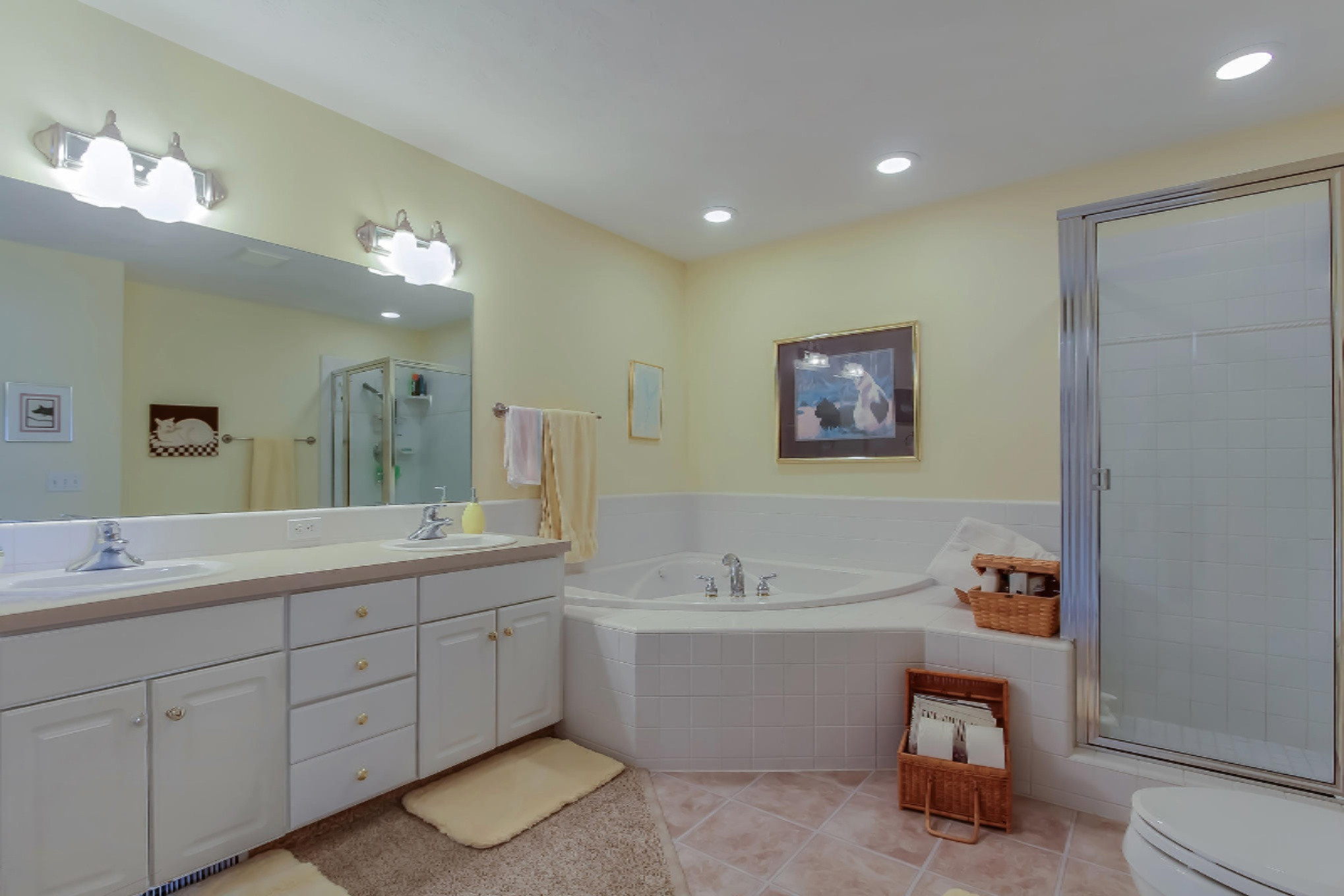 253 Riverfront Street, Unit 1 Spring Lake, MI 49456 - Photo 4 of 8 253-Riverfront-St_0037_blended