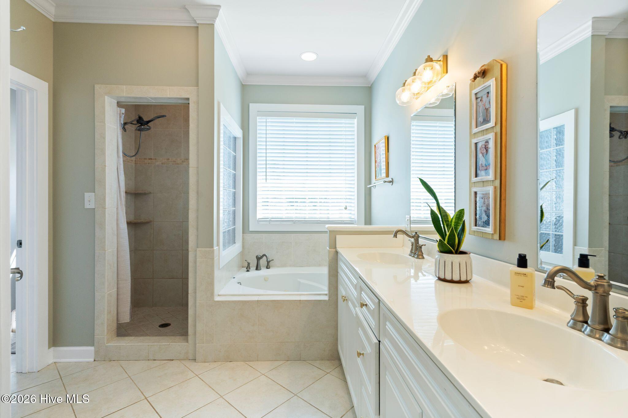 17 Jenn Road Burgaw, NC 28425 - Photo 23 of 47 Master Bathroom