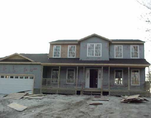 635 Chestnut Hill Road Glocester, RI 02814 - Photo 1 of 1 Exterior Front.