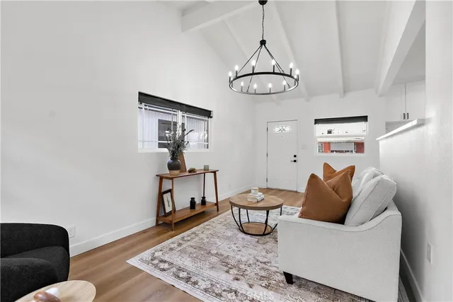 $699,900 | 1639 East Hungerford Street, Long Beach, CA 90805