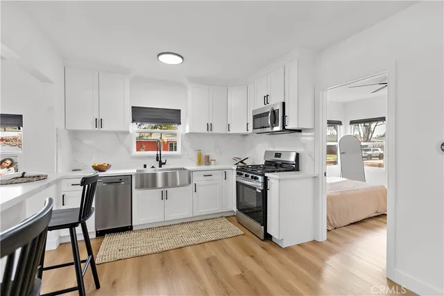 $699,900 | 1639 East Hungerford Street, Long Beach, CA 90805