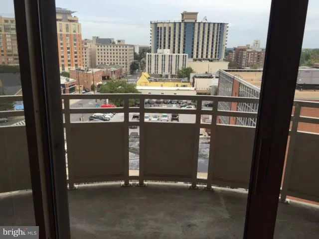 $2,000 | 4801 Fairmont Avenue, Unit 713, Bethesda, MD 20814