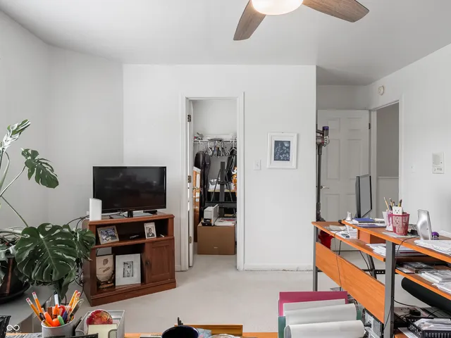 $399,900 | 1844 Creekside Drive, Brownsburg, IN 46112