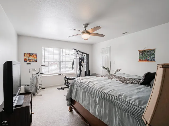 $399,900 | 1844 Creekside Drive, Brownsburg, IN 46112