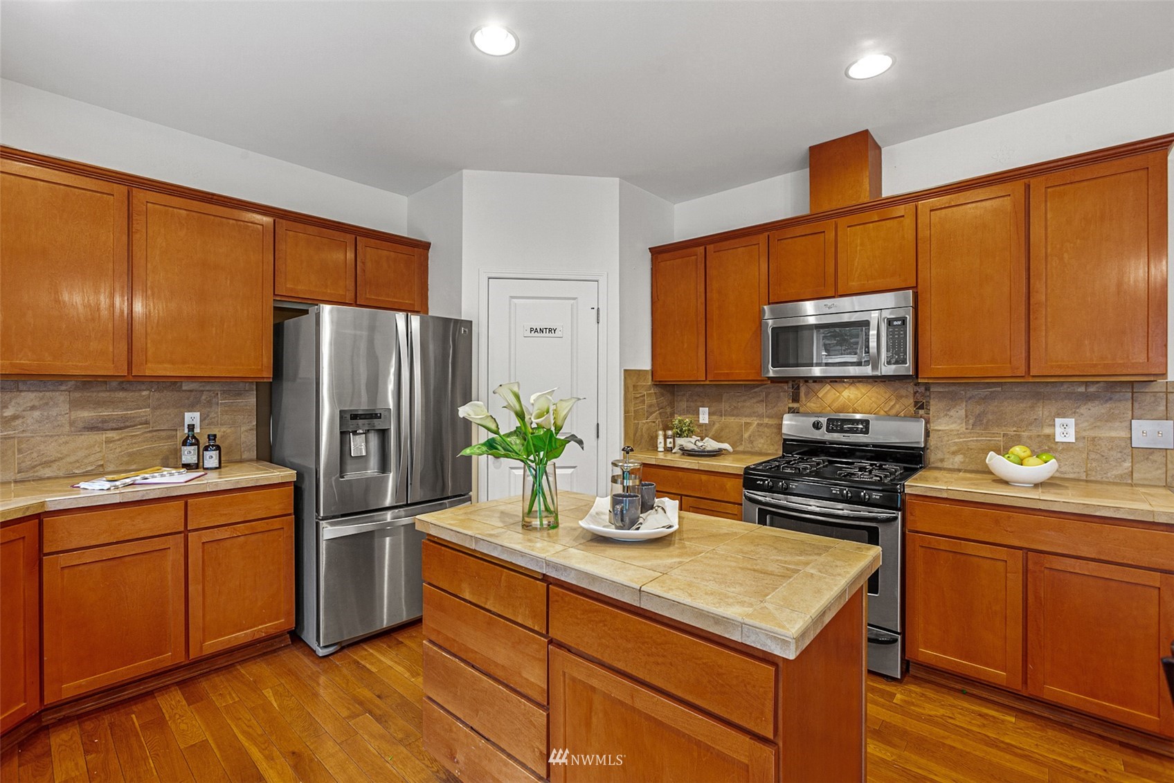 23904 17th Avenue West Bothell, WA 98021 - Photo 11 of 34