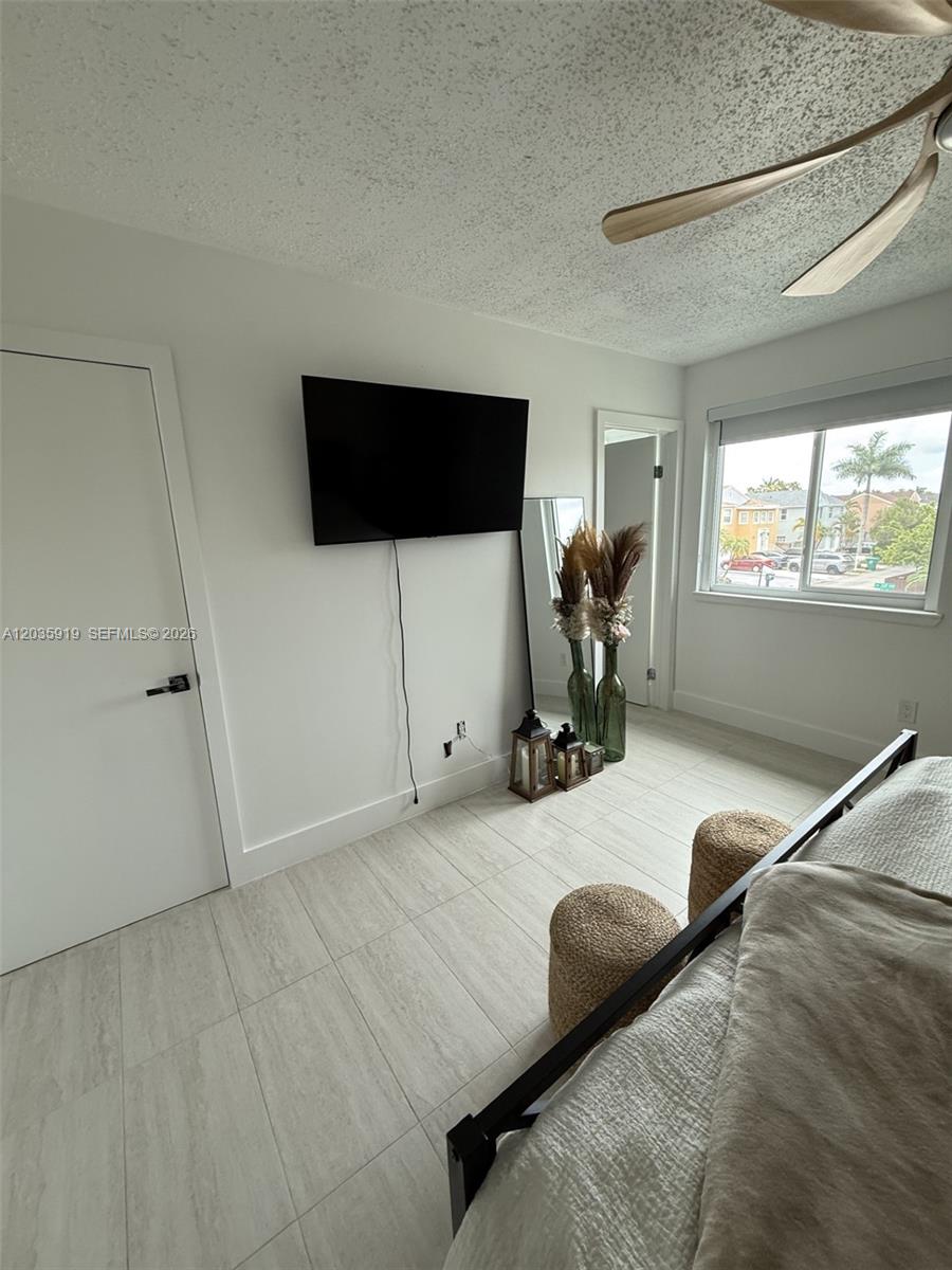 11959 Southwest 269th Terrace Homestead, FL 33032 - Photo 15 of 24