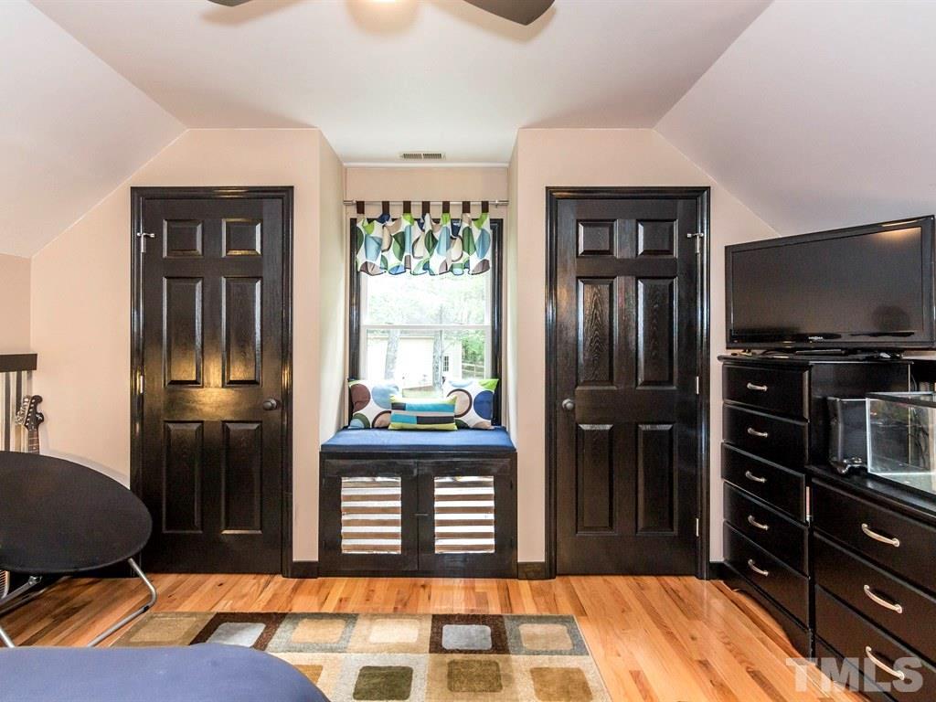 760 Southern High School Road Graham, NC 27253 - Photo 16 of 25 3rd Bedroom