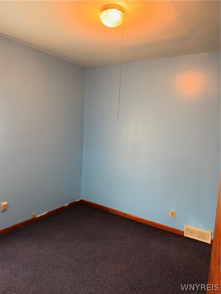 166 Herkimer Street Buffalo, NY 14213 - Photo 12 of 13 A versatile interior space featuring clean walls a