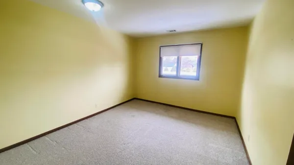 $154,900 | 230 South State Street, Unit 15, Zeeland, MI 49464