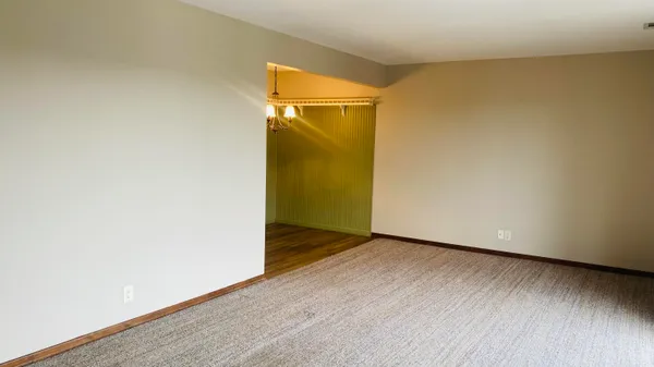 $154,900 | 230 South State Street, Unit 15, Zeeland, MI 49464