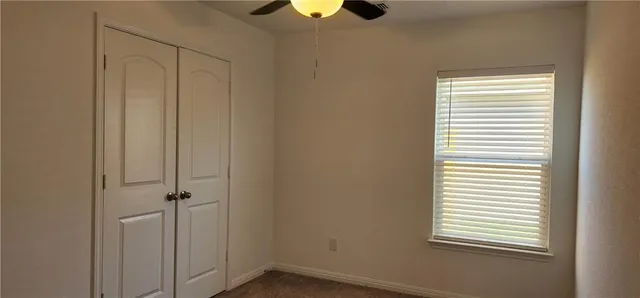 $2,000 | 18312 Speculator Lane, Elgin, TX 78621