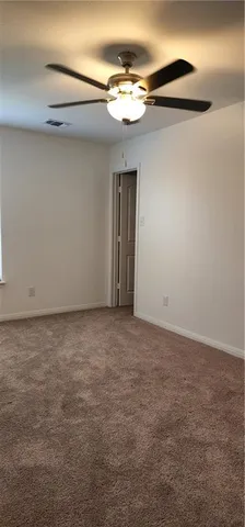 $2,000 | 18312 Speculator Lane, Elgin, TX 78621