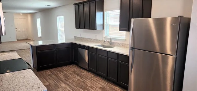 $2,000 | 18312 Speculator Lane, Elgin, TX 78621