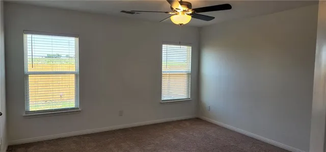 $2,000 | 18312 Speculator Lane, Elgin, TX 78621