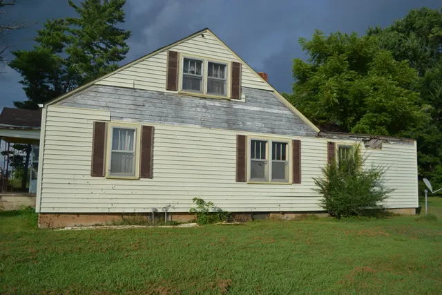 $159,000 | 1344 Highway 127 Bypass, Pikeville, TN 37367