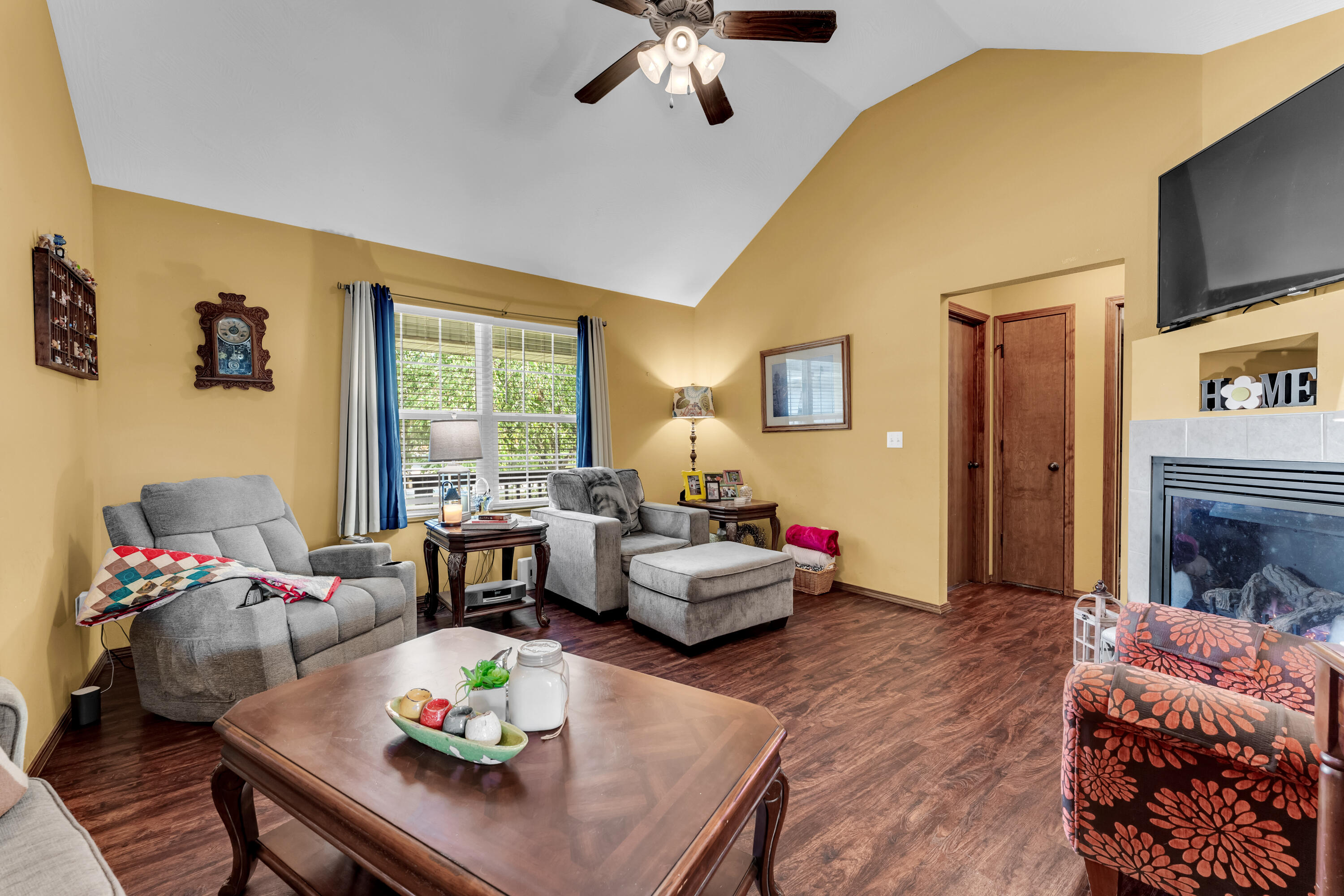 512 Rice Street Clever, MO 65631 - Photo 6 of 18 Rice-24-11