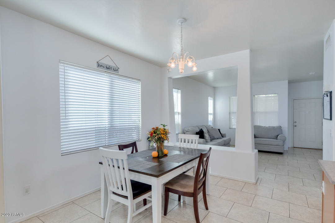 4121 West Maldonado Road Phoenix, AZ 85041 - Photo 8 of 31 12-Maldonado