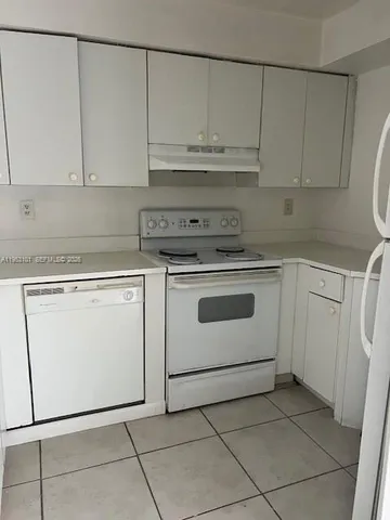 $1,900 | 8365 Southwest 152nd Avenue, Unit C104, Miami, FL 33193