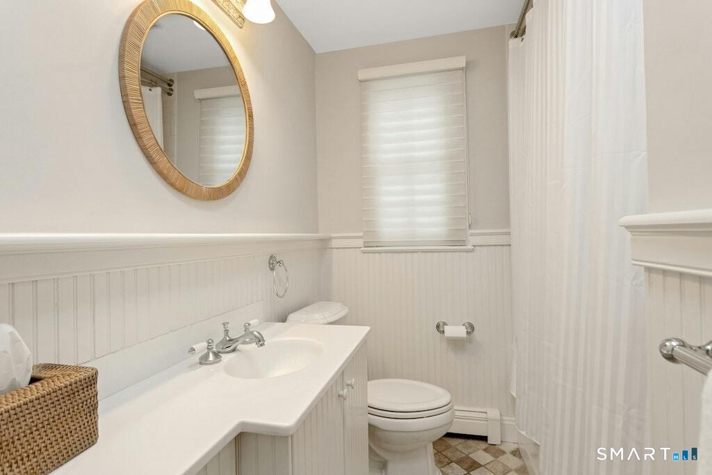 12 Walmsley Road Darien, CT 06820 - Photo 20 of 37