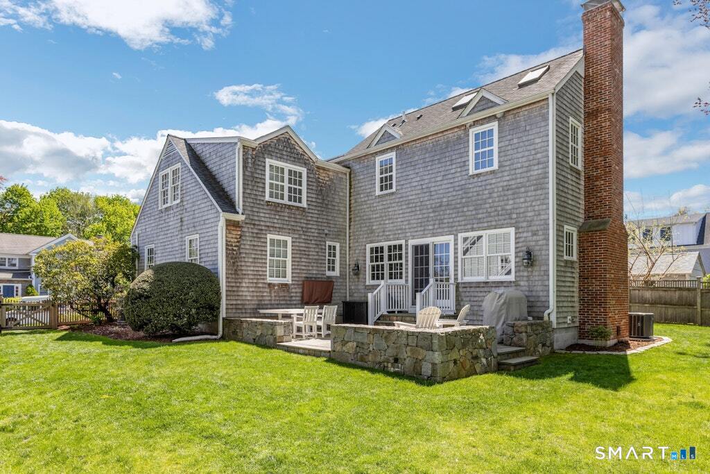 12 Walmsley Road Darien, CT 06820 - Photo 37 of 37