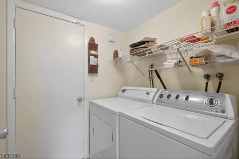 $589,000 | 108 Westgate Drive, Edison, NJ 08820