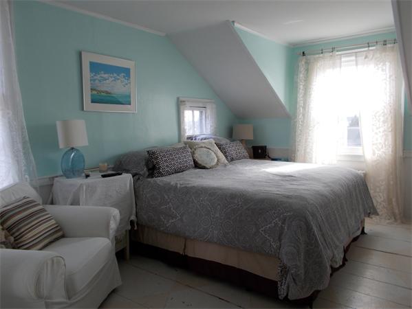 2-4 Ned's Point Road Mattapoisett, MA 02739 - Photo 4 of 8 Gallery Image 4