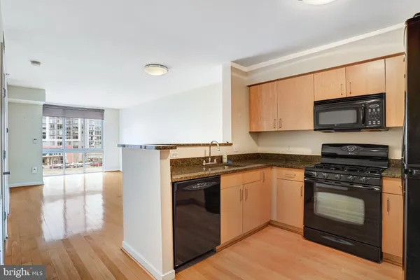 $367,000 | 1000 New Jersey Avenue Southeast, Unit 515, Washington, DC 20003