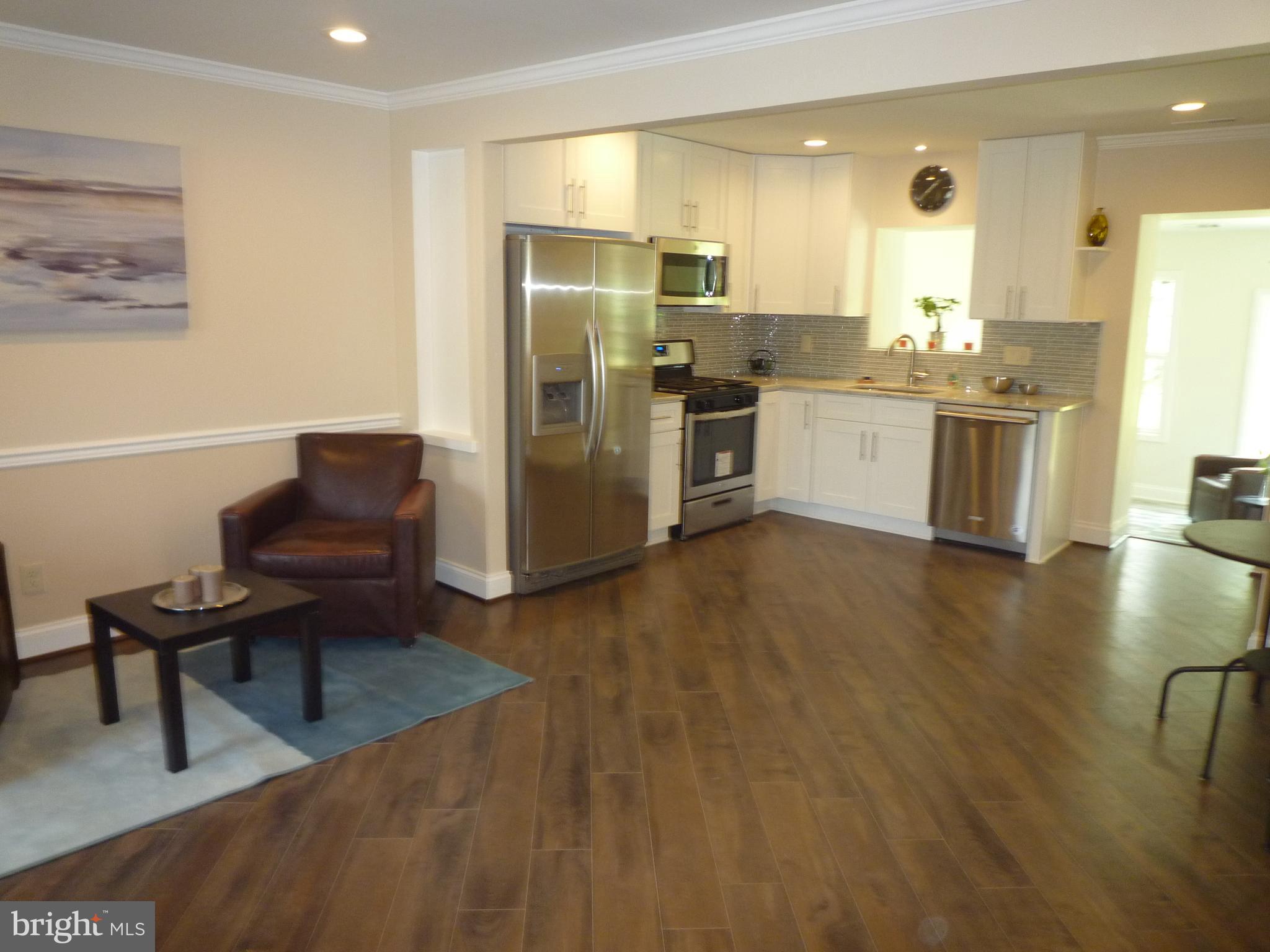 418 Elmwood Road Baltimore, MD 21206 - Photo 13 of 56 Gallery Image 13