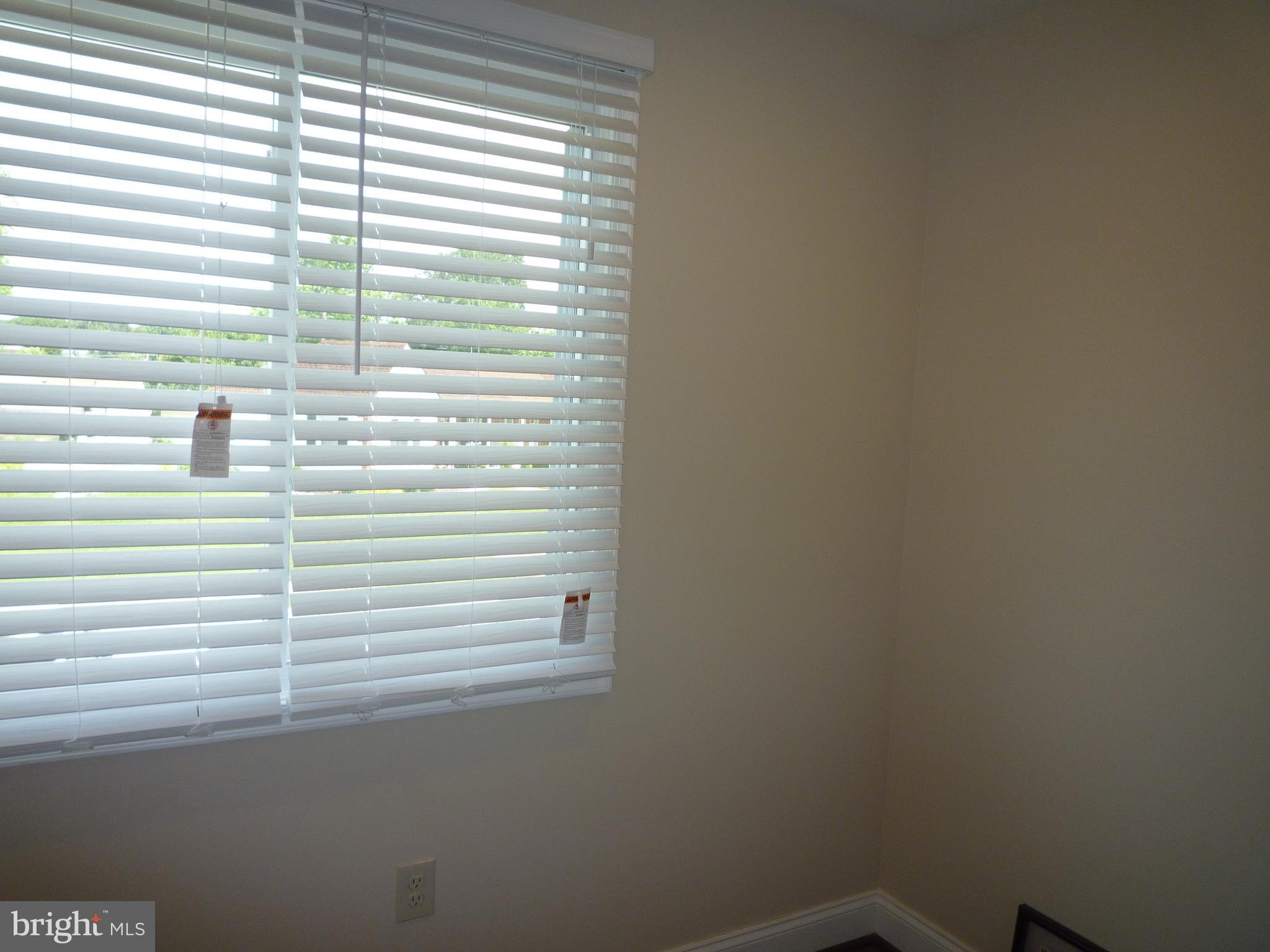 418 Elmwood Road Baltimore, MD 21206 - Photo 17 of 56 Gallery Image 17