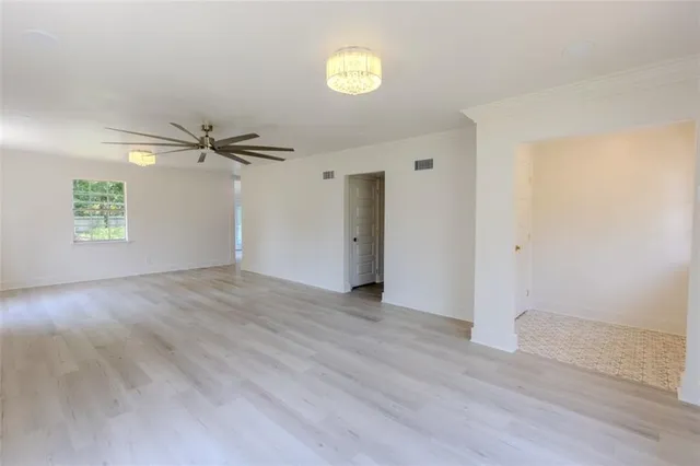 $398,000 | 194 Live Oak Street, Mandeville, LA 70448