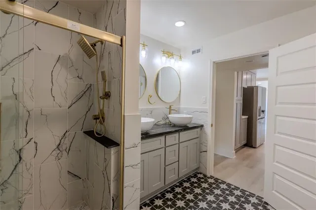 $398,000 | 194 Live Oak Street, Mandeville, LA 70448