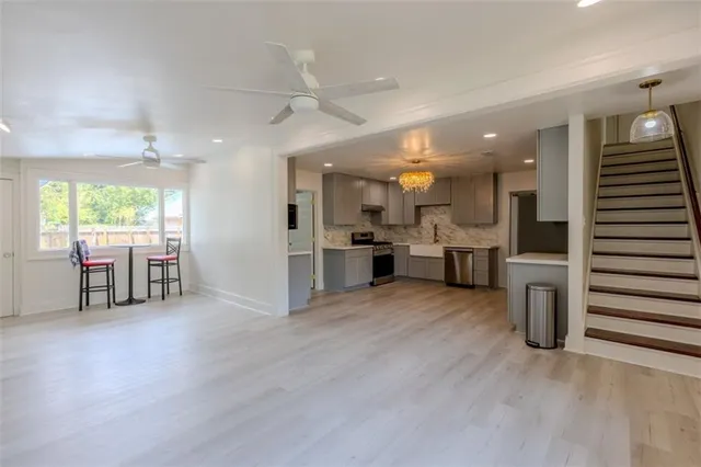 $398,000 | 194 Live Oak Street, Mandeville, LA 70448