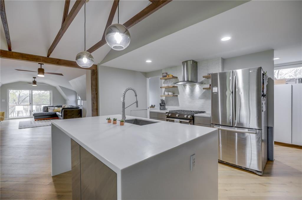 3945 Wicker Road Indianapolis, IN 46217 - Photo 11 of 33 Gallery Image 11