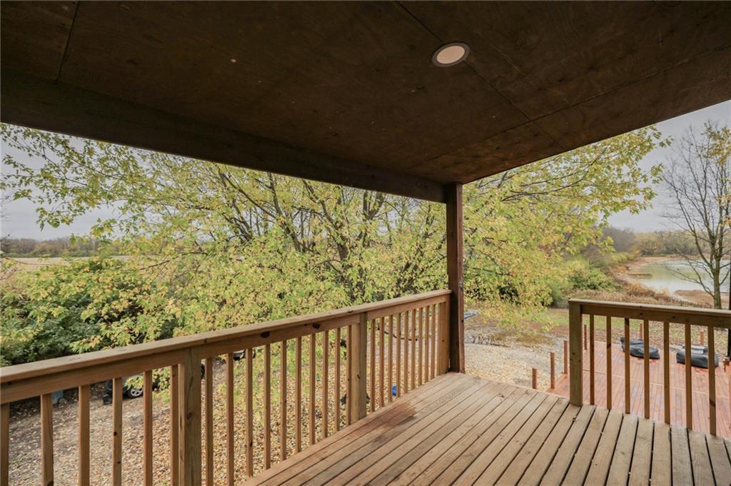 3945 Wicker Road Indianapolis, IN 46217 - Photo 7 of 33 Gallery Image 7