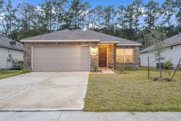 $2,000 | 9921 Spring Creek Road, Cleveland, TX 77327