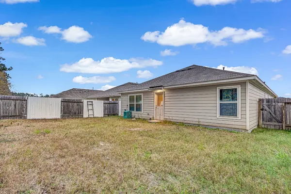 $2,000 | 9921 Spring Creek Road, Cleveland, TX 77327