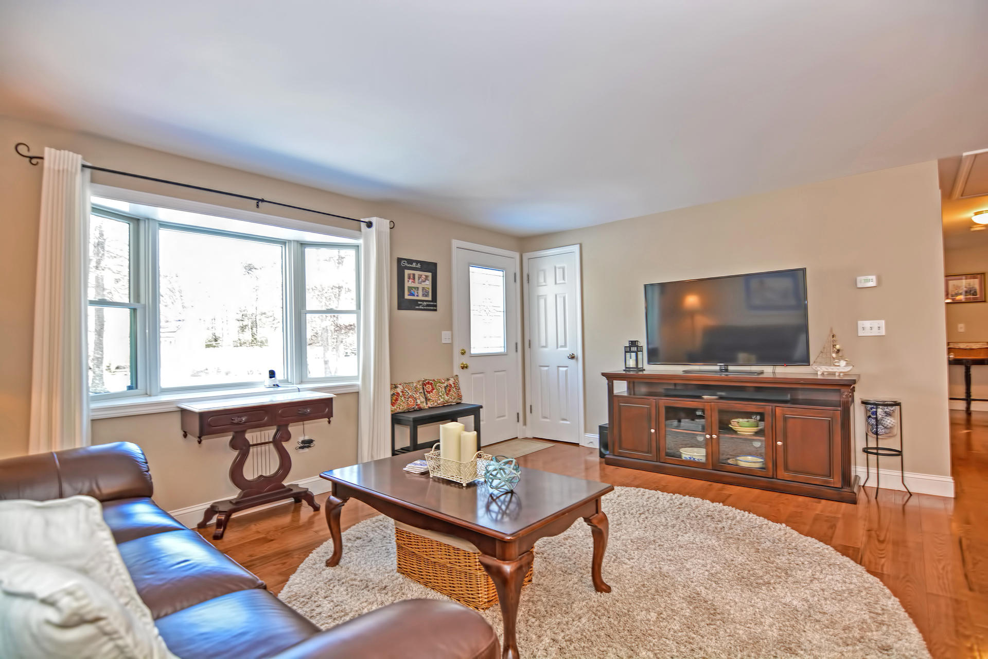 9 Craft Road Forestdale, MA 02644 - Photo 5 of 35 Living Room