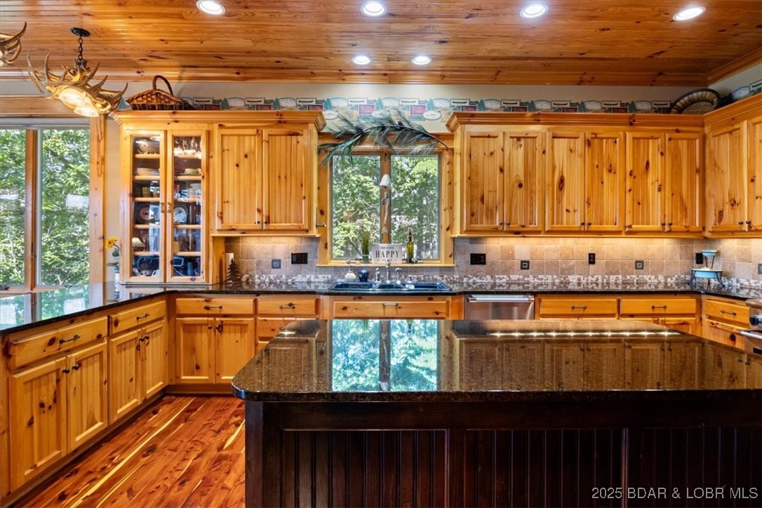 626 Grand Cove Road Sunrise Beach, MO 65079 - Photo 16 of 74 Lots of Storage