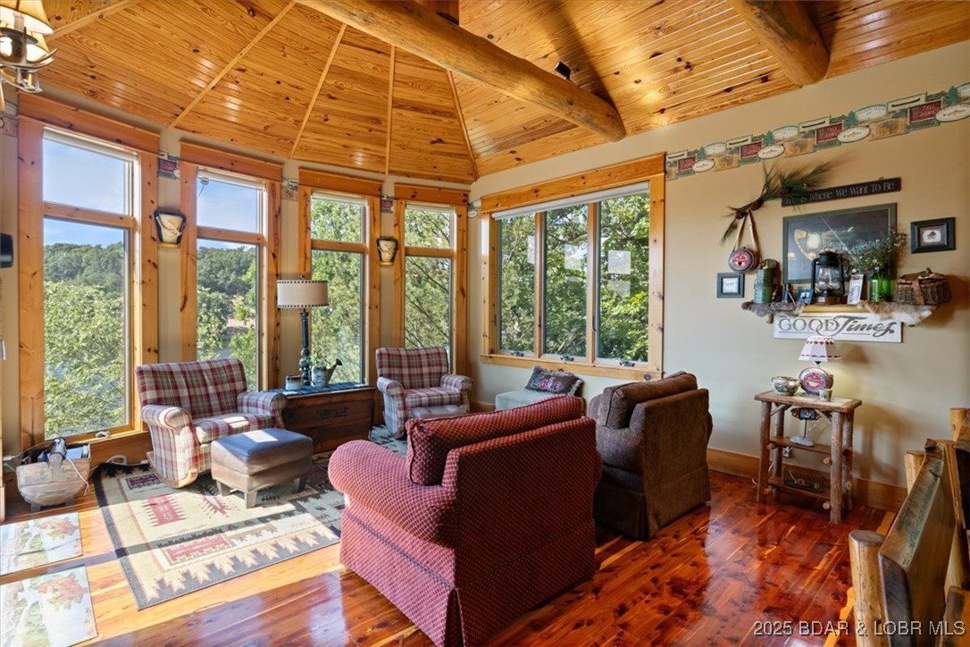 626 Grand Cove Road Sunrise Beach, MO 65079 - Photo 21 of 74 Sunlight and happiness fill this home!