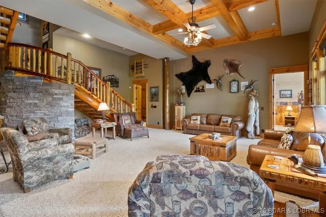 $2,840,000 | 626 Grand Cove Road, Sunrise Beach, MO 65079