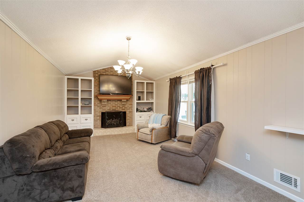 314 Shoally Ridge Drive Boiling Springs, SC 29316 - Photo 12 of 28 Gallery Image 12