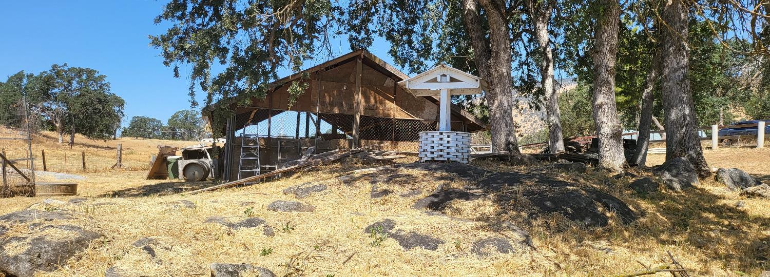 30530 George Smith Road Squaw Valley, CA 93675 - Photo 22 of 23 a view of a house with snow on the ground