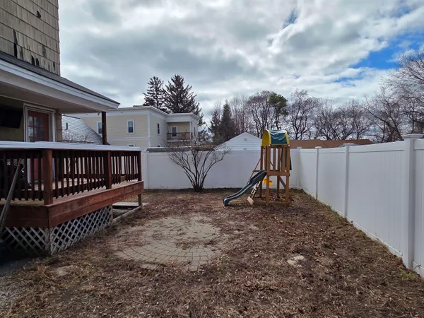 $740,000 | 11 Congress Street, Manchester, NH 03102