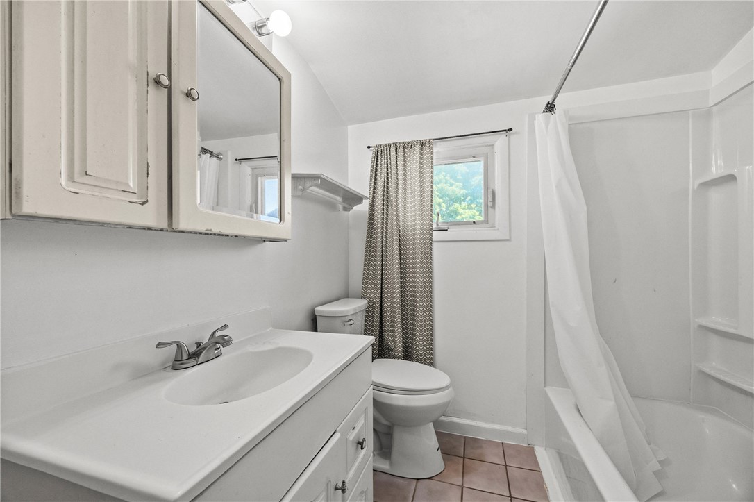 390 Dellwood Road Greece, NY 14616 - Photo 32 of 50