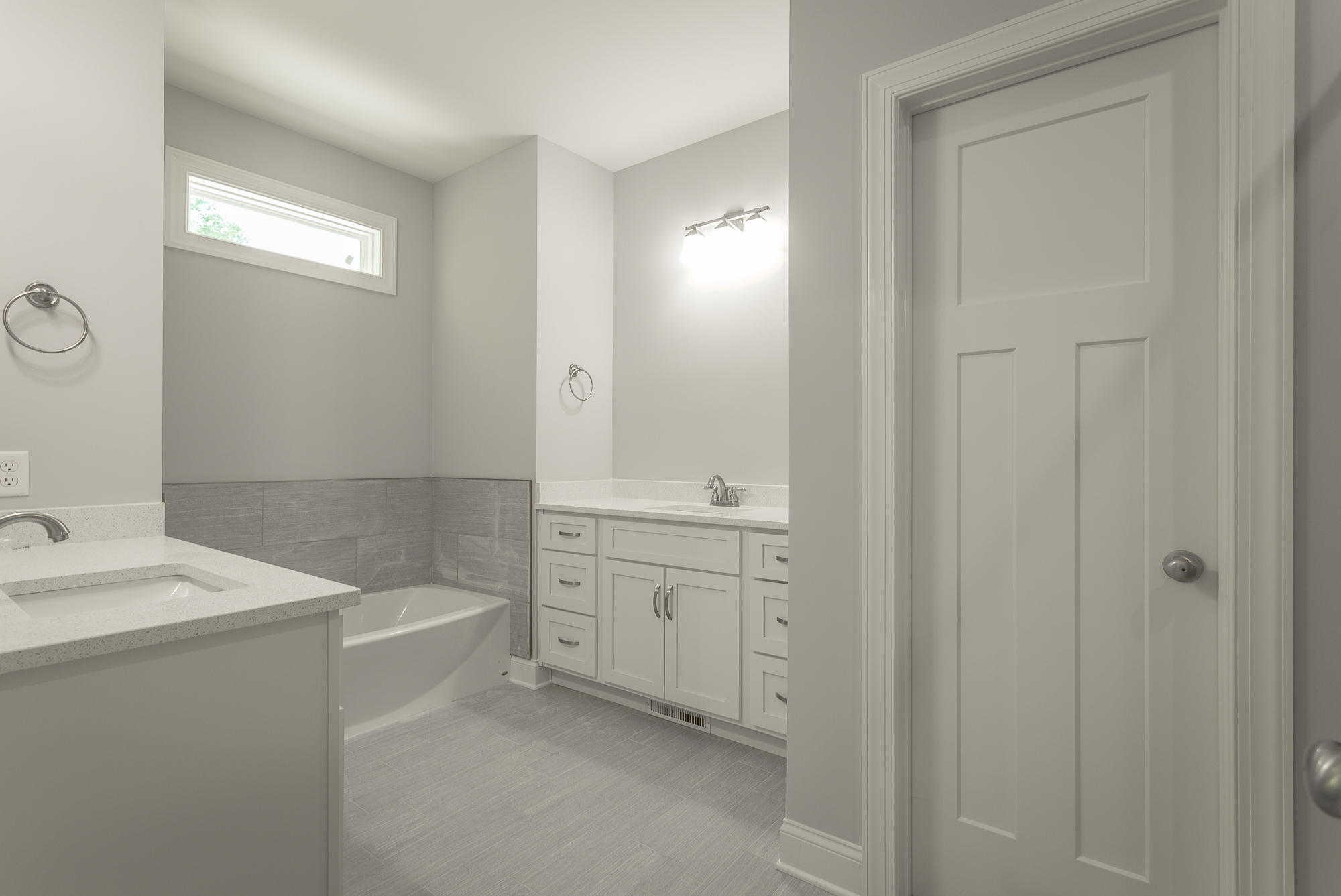 345 Maple Way Ringgold, GA 30736 - Photo 17 of 36 Master Bathroom