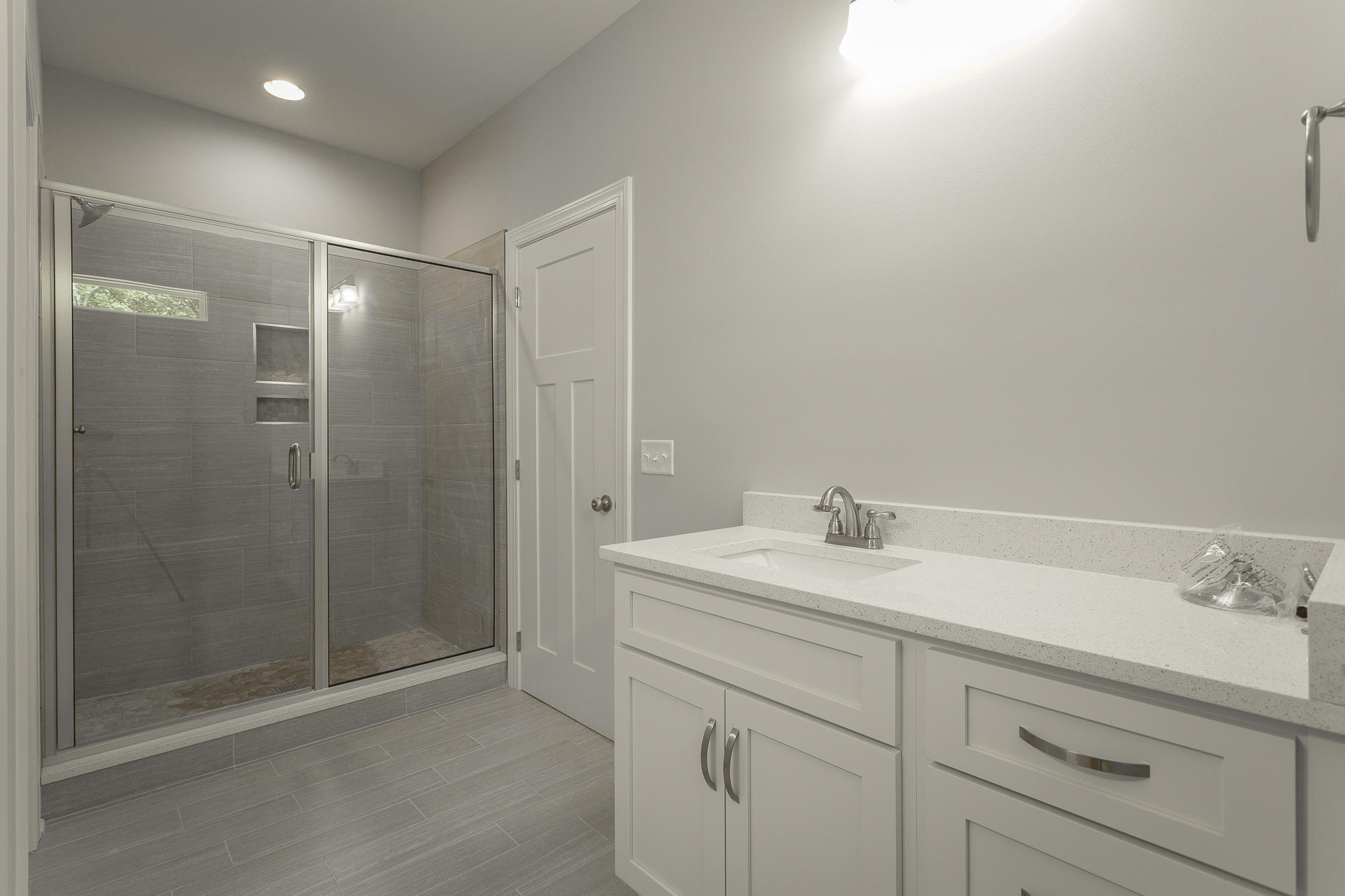 345 Maple Way Ringgold, GA 30736 - Photo 20 of 36 Master Bathroom
