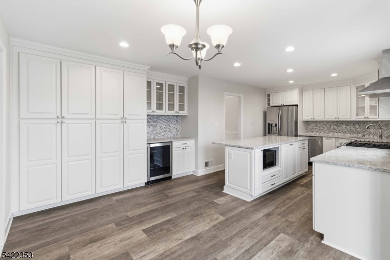 14 Beaver Ridge Road Morris Plains, NJ 07950 - Photo 11 of 39