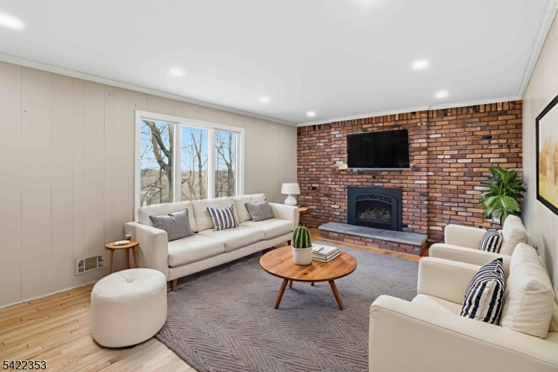14 Beaver Ridge Road Morris Plains, NJ 07950 - Photo 15 of 39